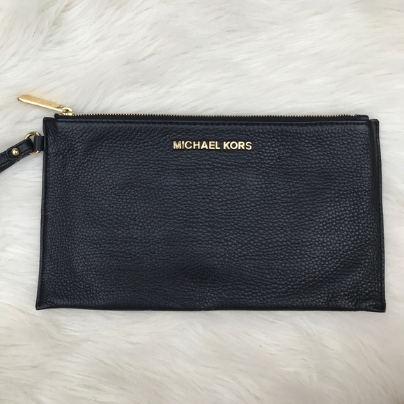 Extra large wristlet Clearance